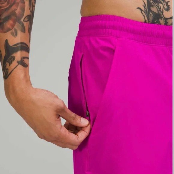 Lululemon men’s Pace Breaker Linerless Short 7" large - Picture 2 of 7